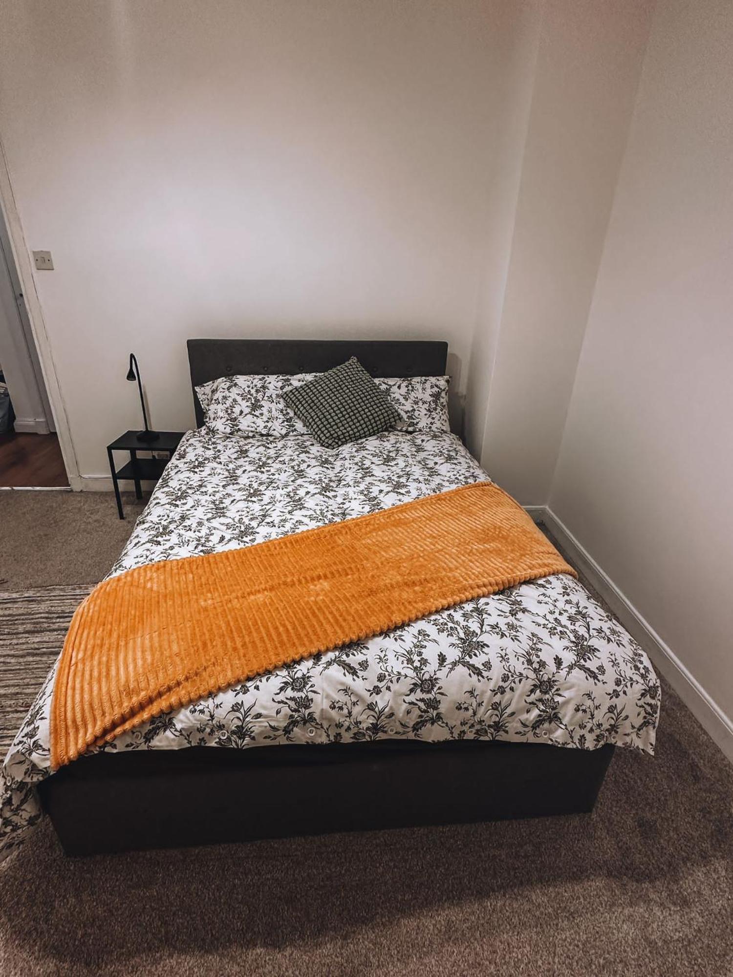 Cosy 2 Bedroom Apartment In Swiss Cottage. London Exterior photo